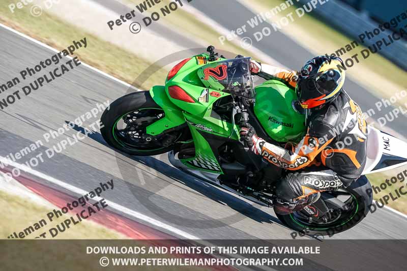 donington no limits trackday;donington park photographs;donington trackday photographs;no limits trackdays;peter wileman photography;trackday digital images;trackday photos